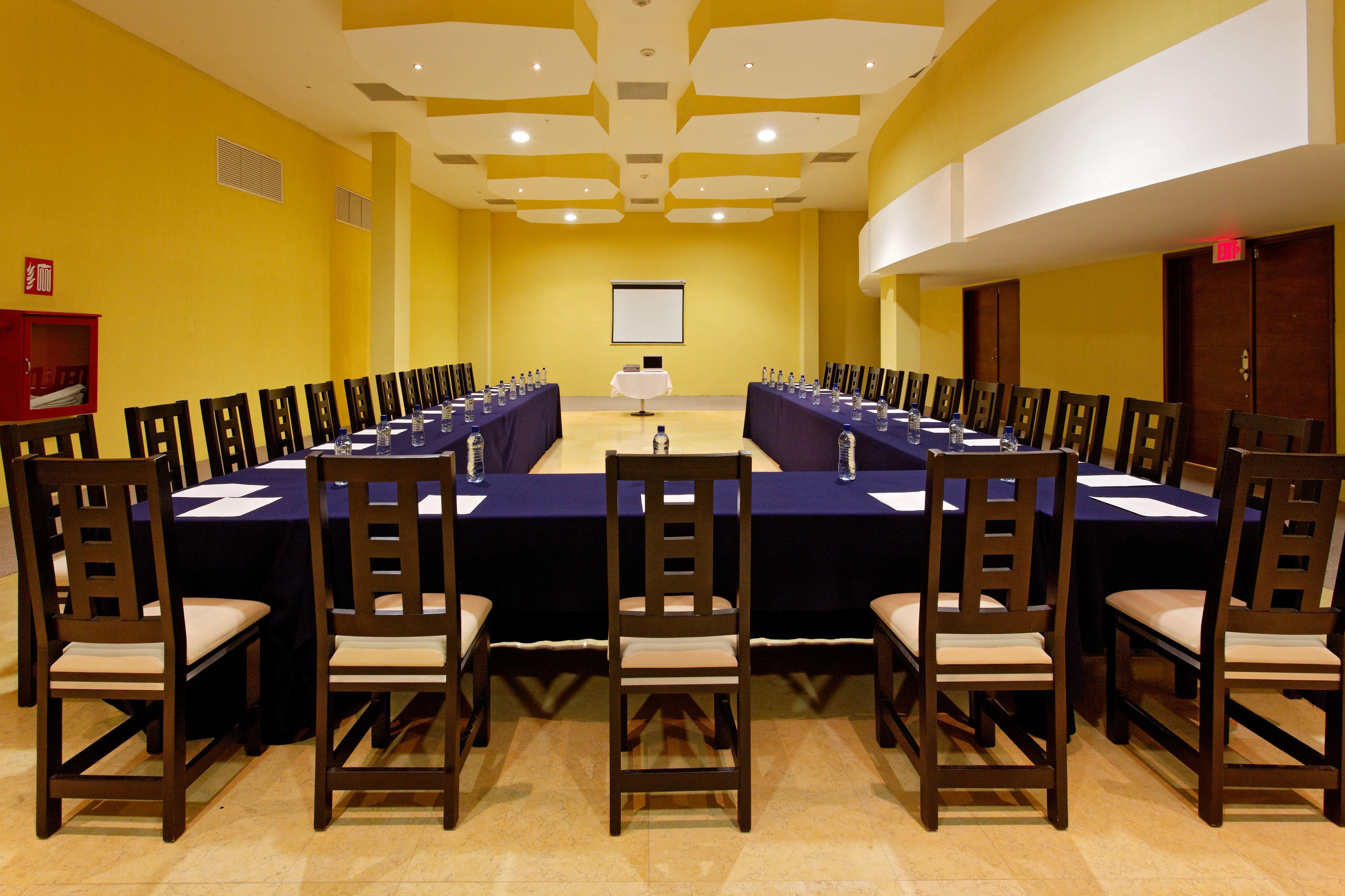 Holiday Inn Express Nuevo Laredo By Ihg Екстер'єр фото